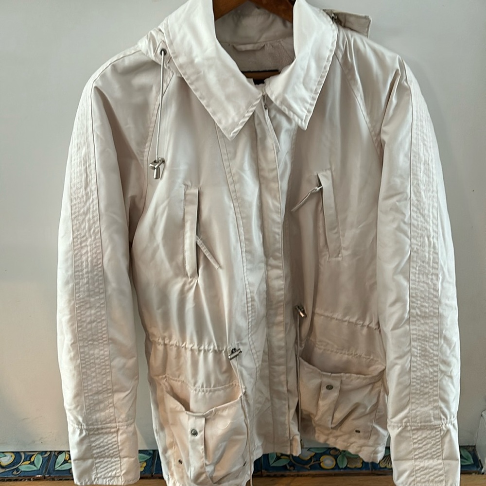 Jacket with hood.
